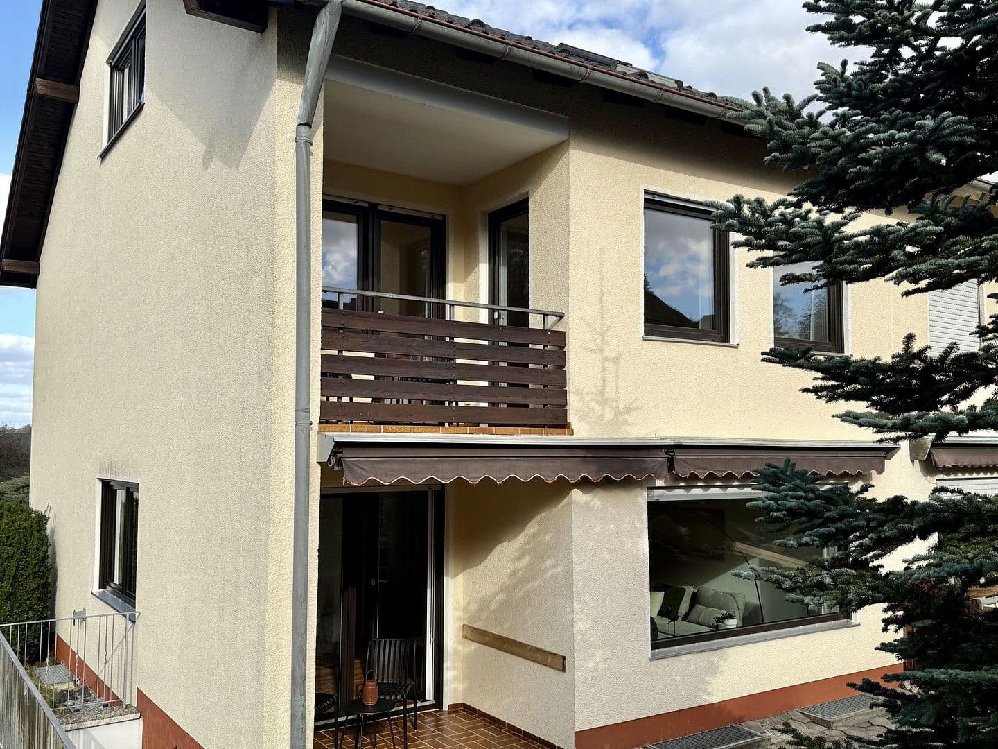 Predaj domu 120 m², pozemek 313 m², Hof, Bavorsko Predaj domu 120 m², pozemek 313 m², Hof, Bavorsko