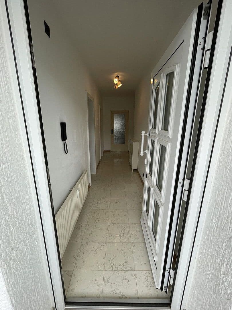 Predaj bytu 4-izbový 90 m², Niedernhausen, Hesensko Predaj bytu 4-izbový 90 m², Niedernhausen, Hesensko