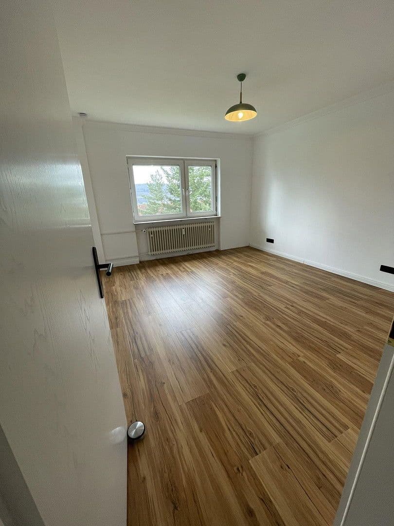 Predaj bytu 4-izbový 90 m², Niedernhausen, Hesensko Predaj bytu 4-izbový 90 m², Niedernhausen, Hesensko