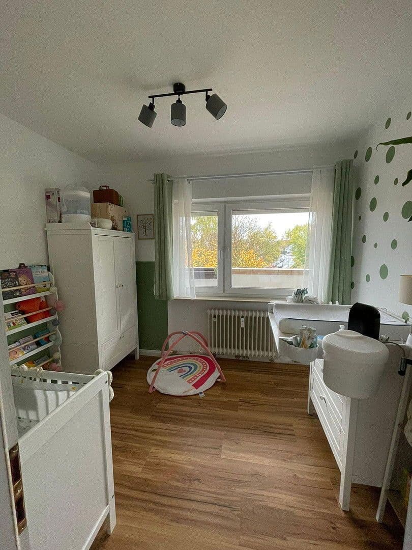 Predaj bytu 4-izbový 90 m², Niedernhausen, Hesensko Predaj bytu 4-izbový 90 m², Niedernhausen, Hesensko