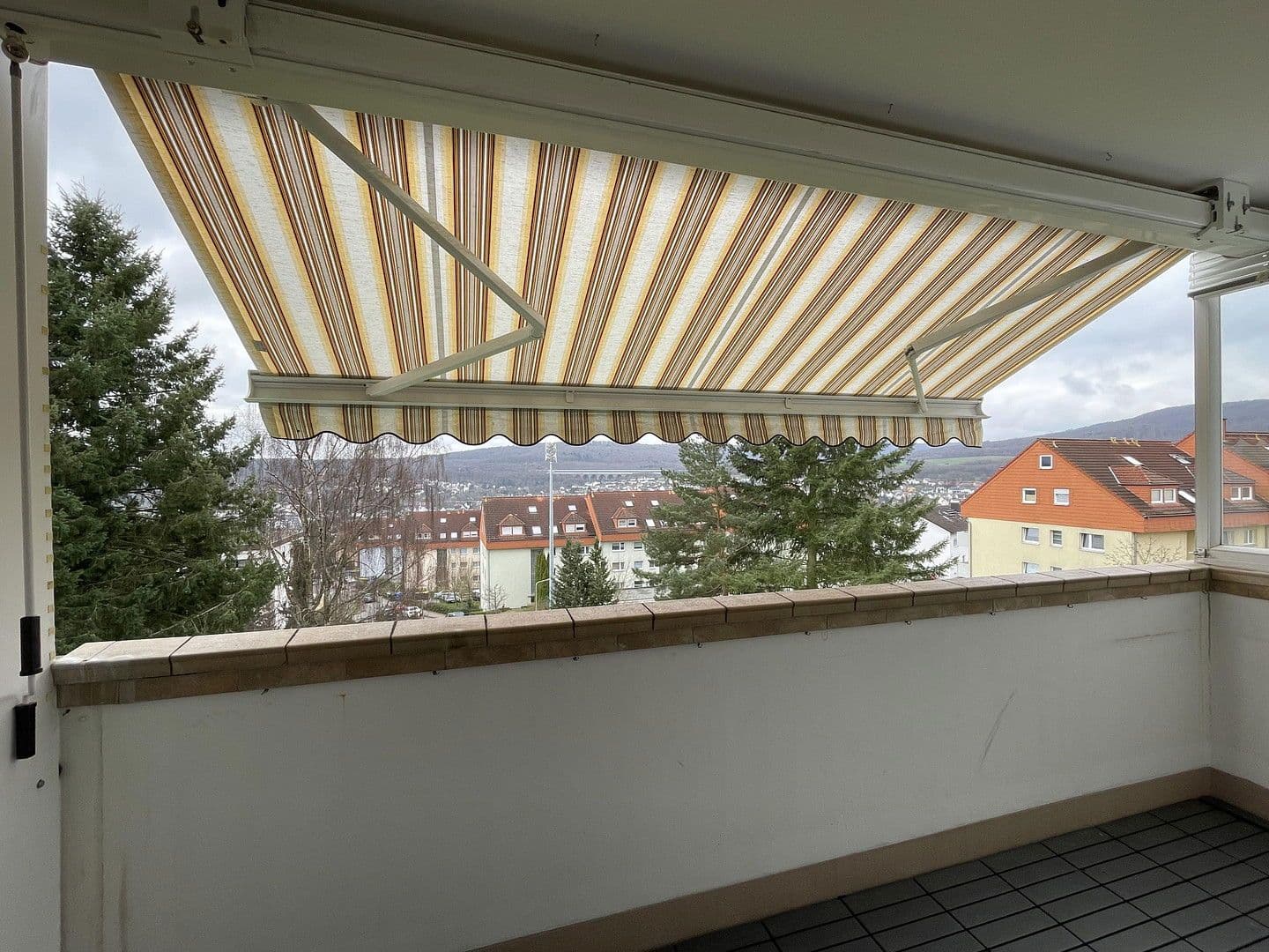 Predaj bytu 4-izbový 90 m², Niedernhausen, Hesensko Predaj bytu 4-izbový 90 m², Niedernhausen, Hesensko