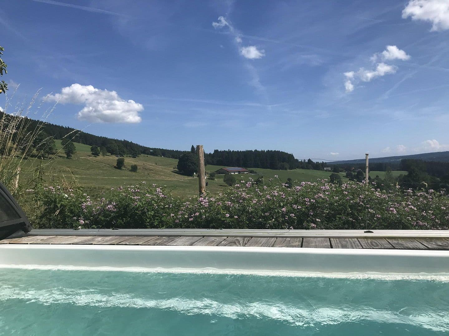 Predaj domu 209 m², pozemek 362 m², Lenzkirch, Bádensko-Wurttembersko Predaj domu 209 m², pozemek 362 m², Lenzkirch, Bádensko-Wurttembersko