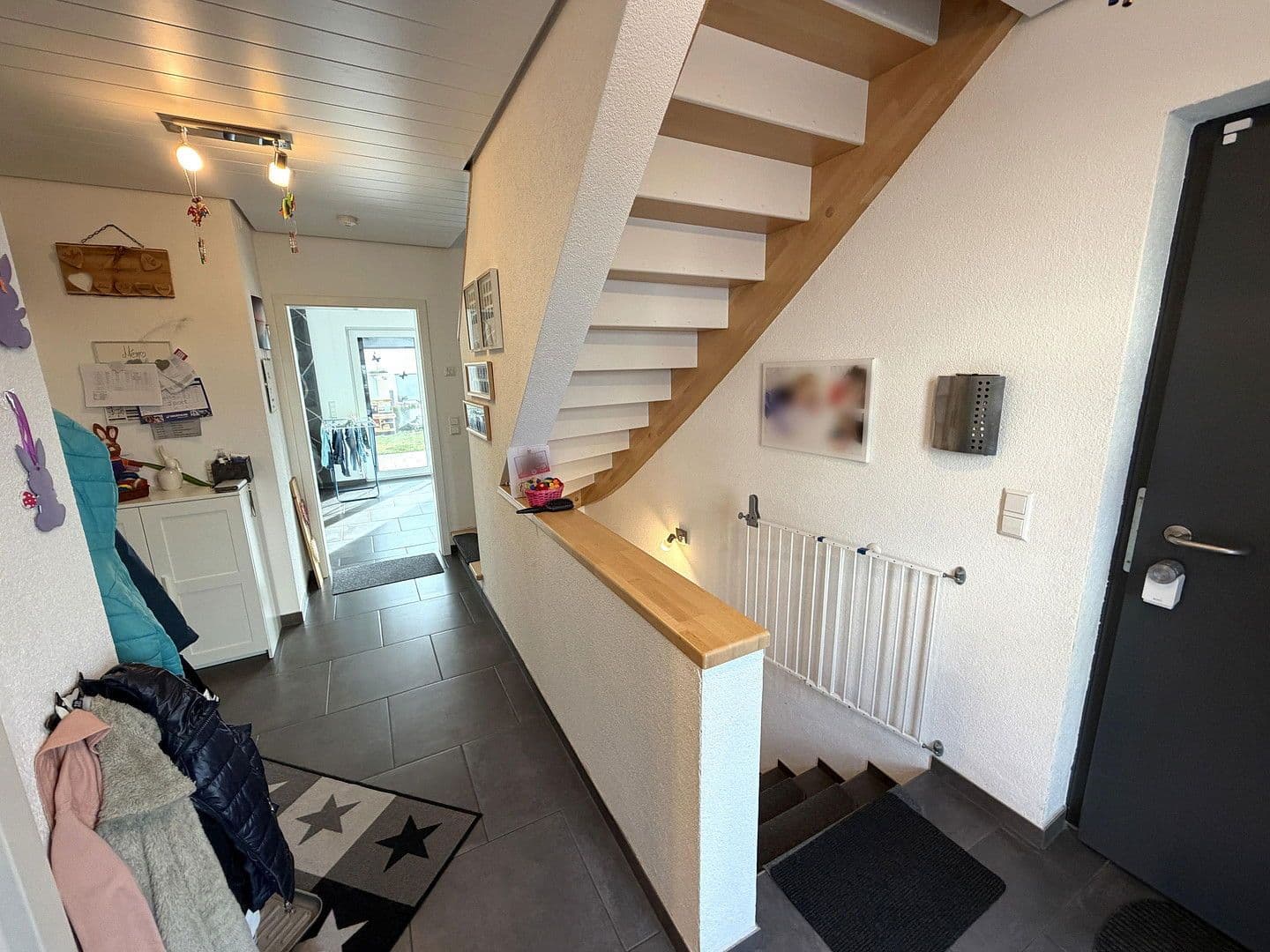 Predaj domu 148 m², pozemek 276 m², Baltmannsweiler, Bádensko-Wurttembersko Predaj domu 148 m², pozemek 276 m², Baltmannsweiler, Bádensko-Wurttembersko