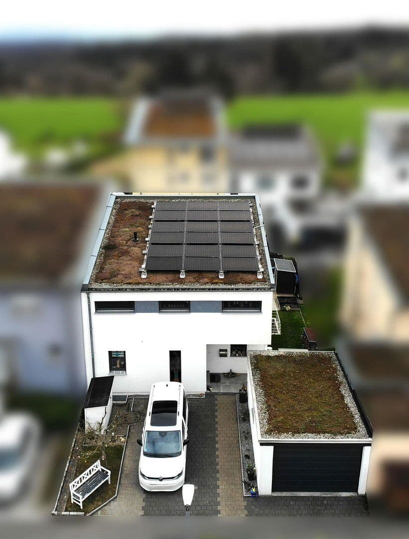 Predaj domu 148 m², pozemek 276 m², Baltmannsweiler, Bádensko-Wurttembersko Predaj domu 148 m², pozemek 276 m², Baltmannsweiler, Bádensko-Wurttembersko