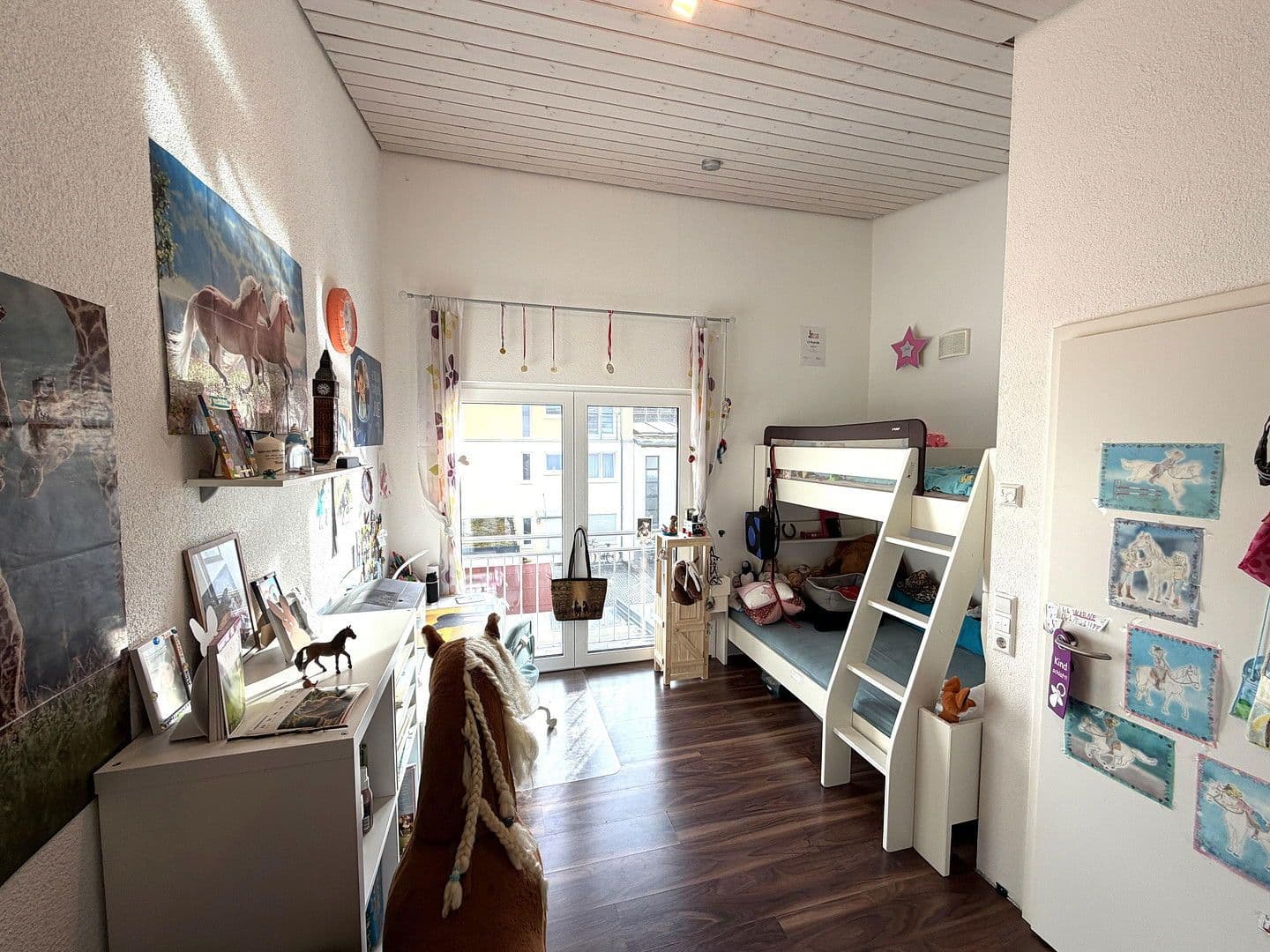 Predaj domu 148 m², pozemek 276 m², Baltmannsweiler, Bádensko-Wurttembersko Predaj domu 148 m², pozemek 276 m², Baltmannsweiler, Bádensko-Wurttembersko