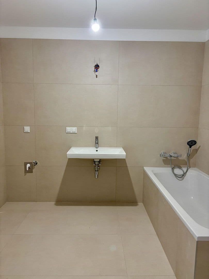 Prenájom bytu 2-izbový 68 m², Heiligenstädter Straße 395a, Wien, Viedeň Prenájom bytu 2-izbový 68 m², Heiligenstädter Straße 395a, Wien, Viedeň