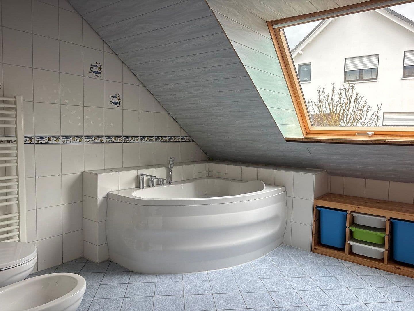 Prenájom domu 163 m², pozemek 386 m², Bornheim, Severné Porýnie - Westfálsko Prenájom domu 163 m², pozemek 386 m², Bornheim, Severné Porýnie - Westfálsko