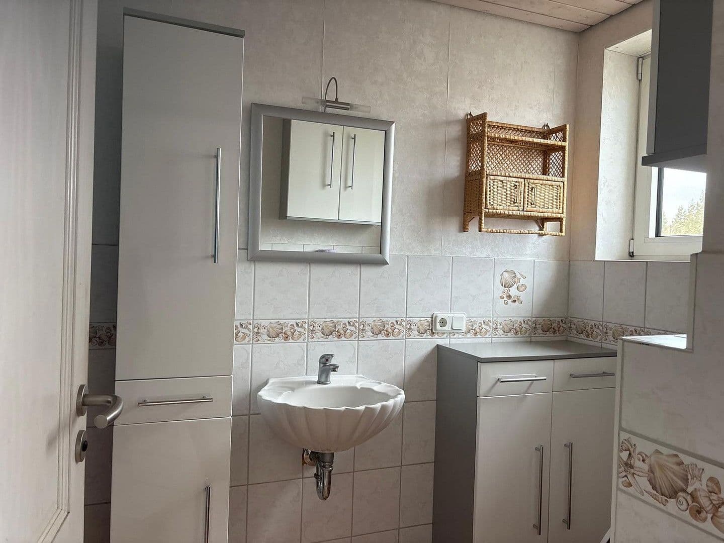 Prenájom domu 163 m², pozemek 386 m², Bornheim, Severné Porýnie - Westfálsko Prenájom domu 163 m², pozemek 386 m², Bornheim, Severné Porýnie - Westfálsko