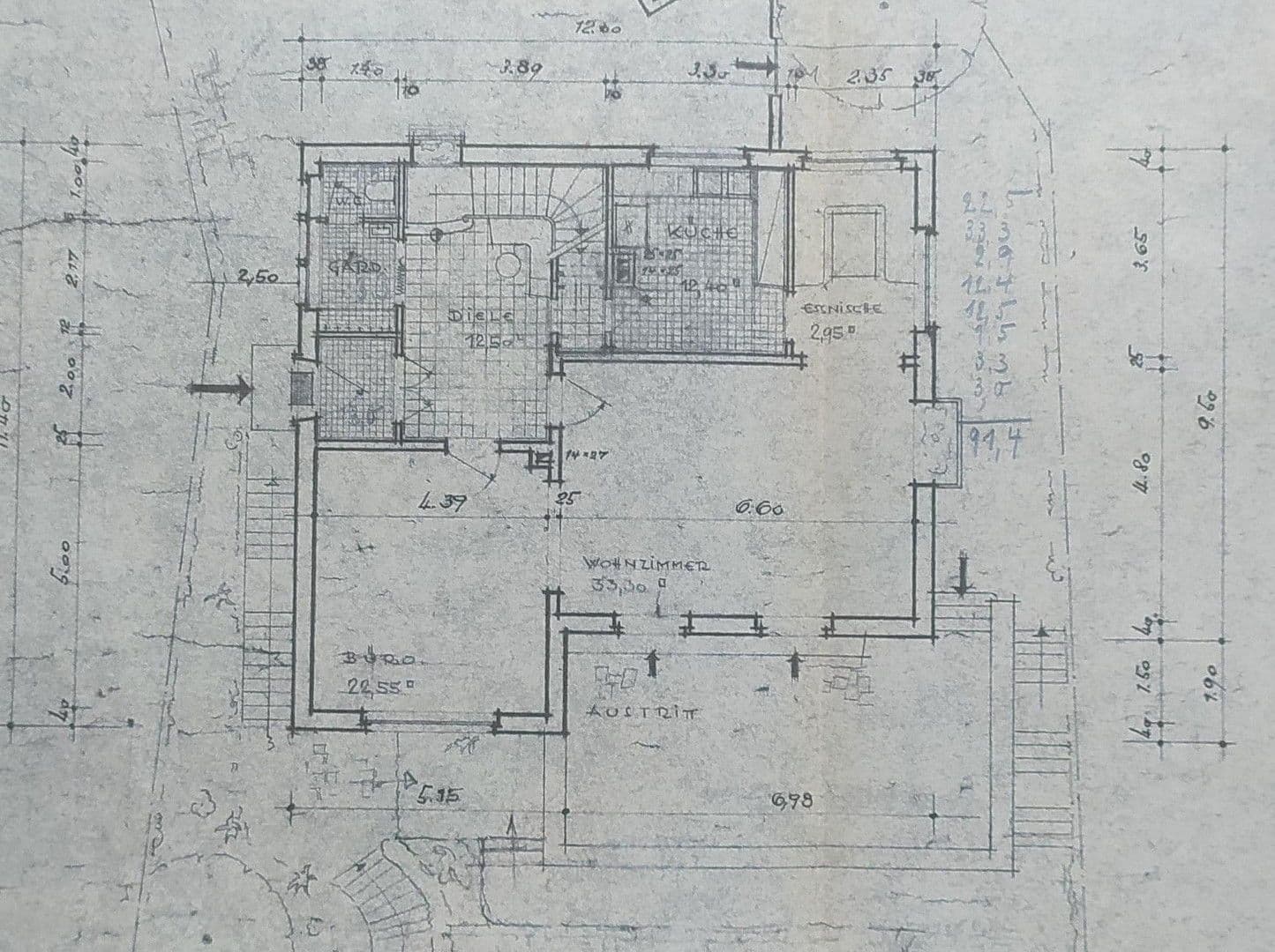 Predaj domu 253 m², pozemek 593 m², Hegelstraße 1, Weinheim, Bádensko-Wurttembersko Predaj domu 253 m², pozemek 593 m², Hegelstraße 1, Weinheim, Bádensko-Wurttembersko