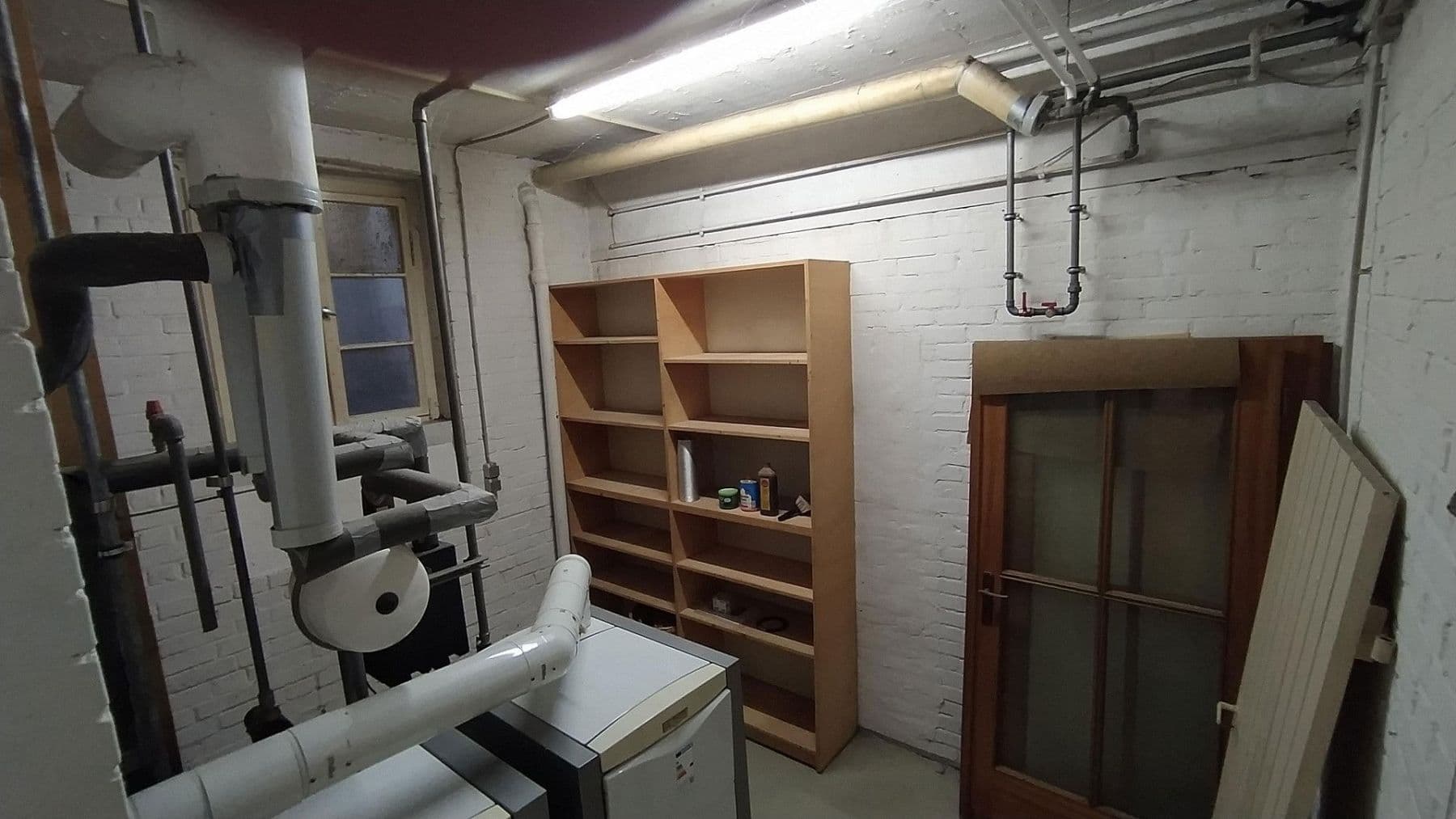 Predaj domu 253 m², pozemek 593 m², Hegelstraße 1, Weinheim, Bádensko-Wurttembersko Predaj domu 253 m², pozemek 593 m², Hegelstraße 1, Weinheim, Bádensko-Wurttembersko