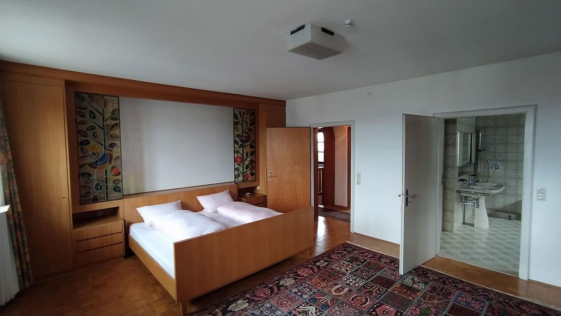 Predaj domu 253 m², pozemek 593 m², Hegelstraße 1, Weinheim, Bádensko-Wurttembersko Predaj domu 253 m², pozemek 593 m², Hegelstraße 1, Weinheim, Bádensko-Wurttembersko