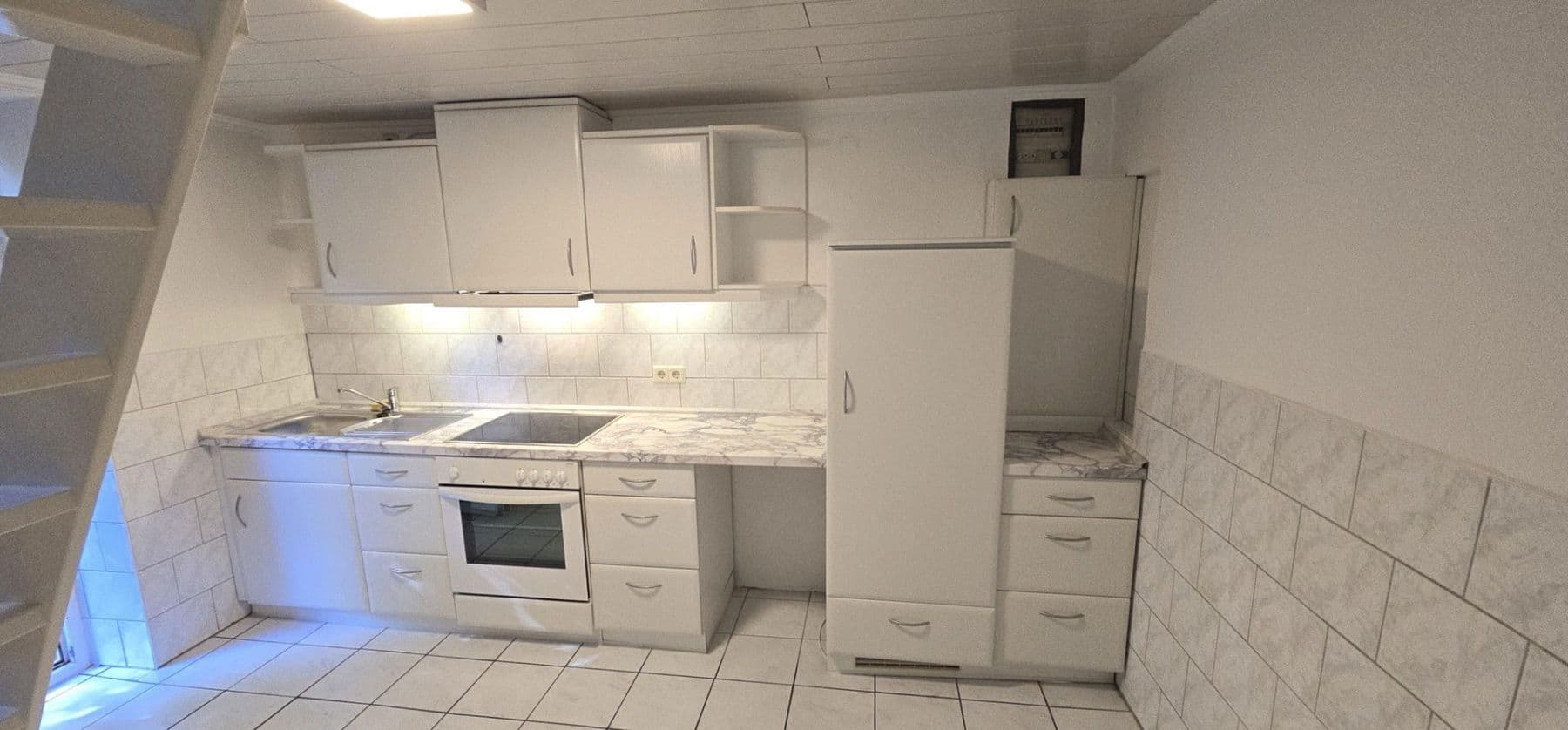 Predaj domu 420 m², pozemek 5.300 m², Wenzendorf, Dolné Sasko Predaj domu 420 m², pozemek 5.300 m², Wenzendorf, Dolné Sasko