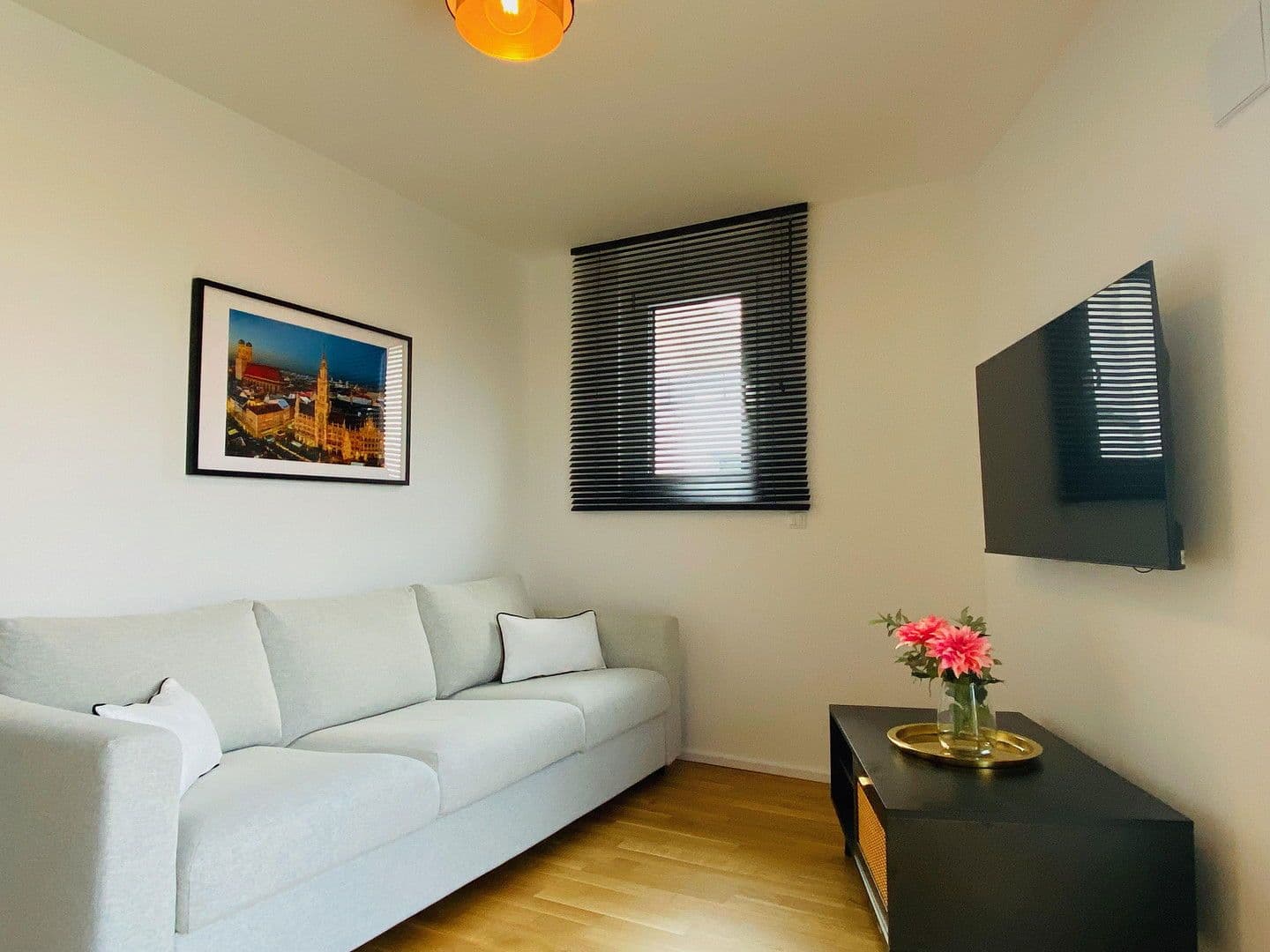 Prenájom bytu 2-izbový 60 m², Neufahrn bei Freising, Bavorsko Prenájom bytu 2-izbový 60 m², Neufahrn bei Freising, Bavorsko