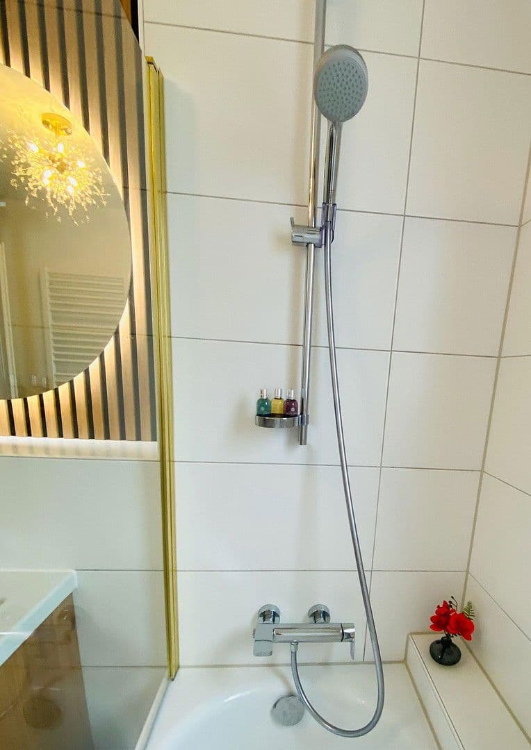 Prenájom bytu 2-izbový 60 m², Neufahrn bei Freising, Bavorsko Prenájom bytu 2-izbový 60 m², Neufahrn bei Freising, Bavorsko