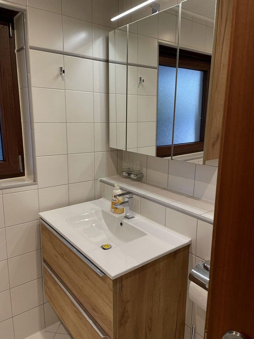 Predaj bytu 2-izbový 64 m², Krummenackerstr. 8, Esslingen am Neckar, Bádensko-Wurttembersko Predaj bytu 2-izbový 64 m², Krummenackerstr. 8, Esslingen am Neckar, Bádensko-Wurttembersko