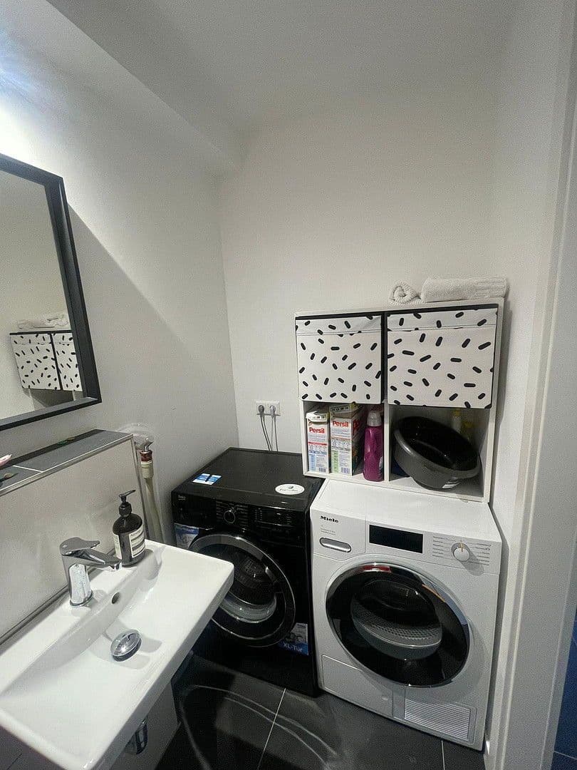 Prenájom domu 135 m², pozemek 250 m², Alte Gärtnerei 24/2, Amstetten, Bádensko-Wurttembersko Prenájom domu 135 m², pozemek 250 m², Alte Gärtnerei 24/2, Amstetten, Bádensko-Wurttembersko