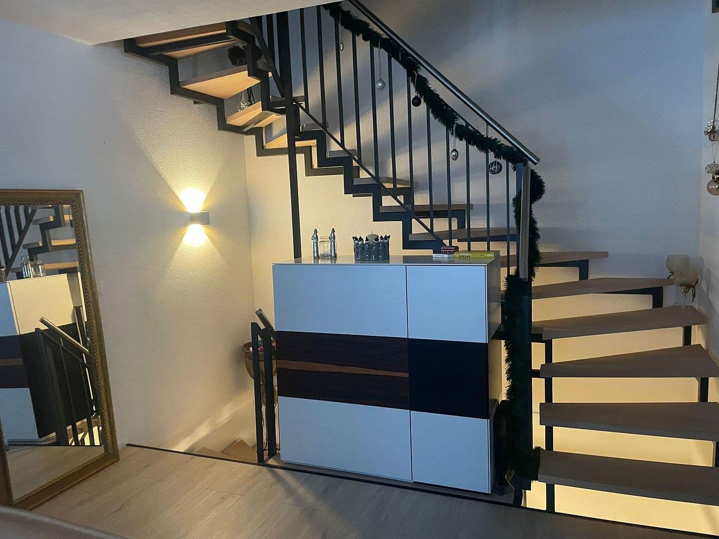 Prenájom domu 135 m², pozemek 250 m², Alte Gärtnerei 24/2, Amstetten, Bádensko-Wurttembersko Prenájom domu 135 m², pozemek 250 m², Alte Gärtnerei 24/2, Amstetten, Bádensko-Wurttembersko