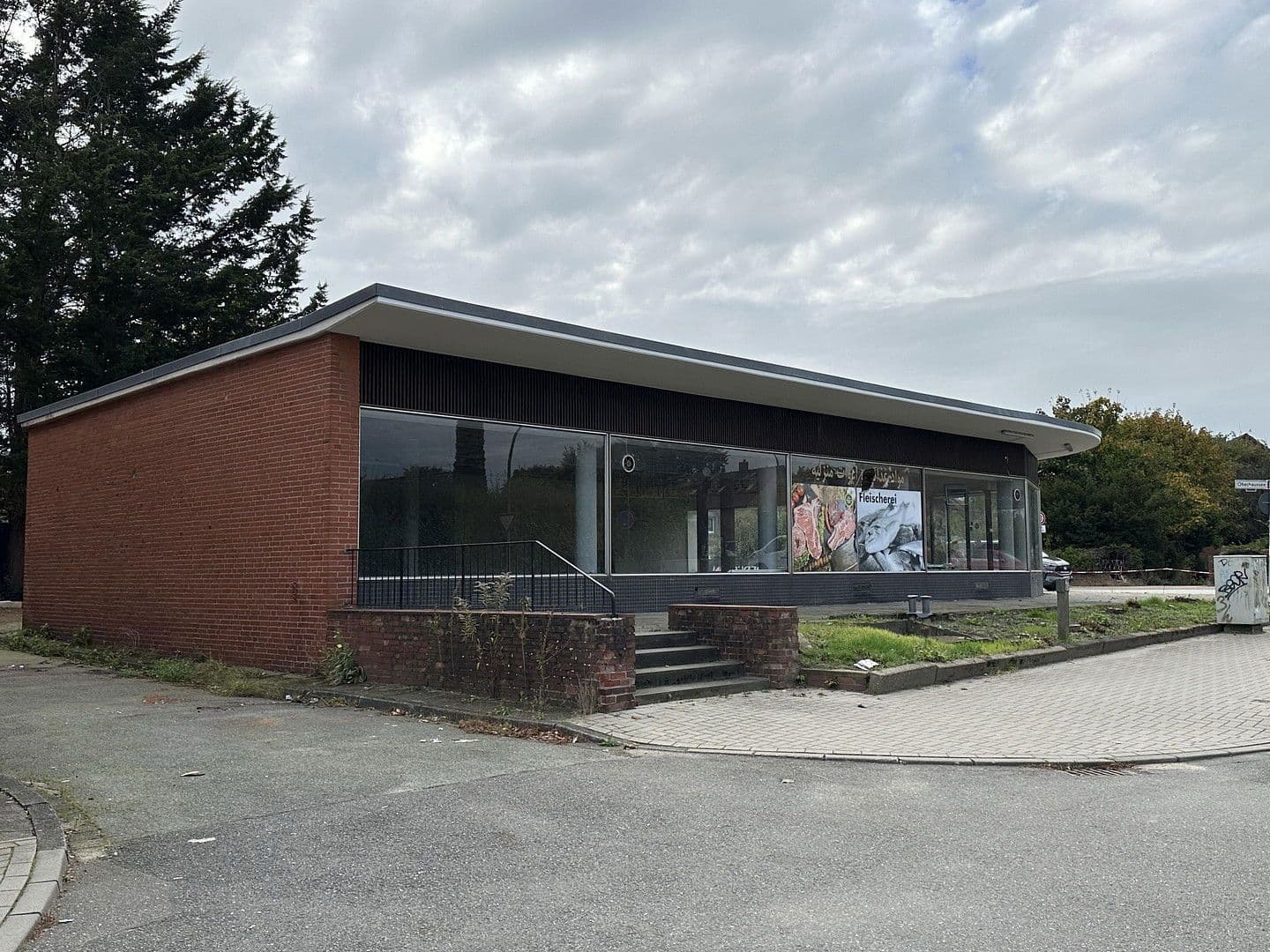 Prenájom nebytového priestoru 430 m², Ohechaussee 55, Norderstedt, Šlezvicko-Holštajnsko Prenájom nebytového priestoru 430 m², Ohechaussee 55, Norderstedt, Šlezvicko-Holštajnsko