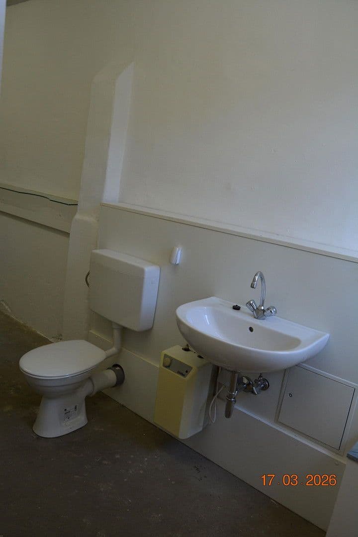 Prenájom kancelárie 120 m², Buckower Damm 235, Berlin, Berlín Prenájom kancelárie 120 m², Buckower Damm 235, Berlin, Berlín