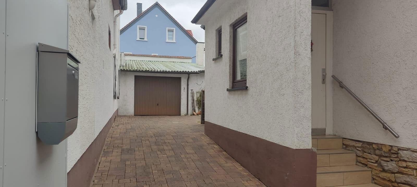 Predaj domu 138 m², pozemek 250 m², Worms, Porýnie-Falcko Predaj domu 138 m², pozemek 250 m², Worms, Porýnie-Falcko