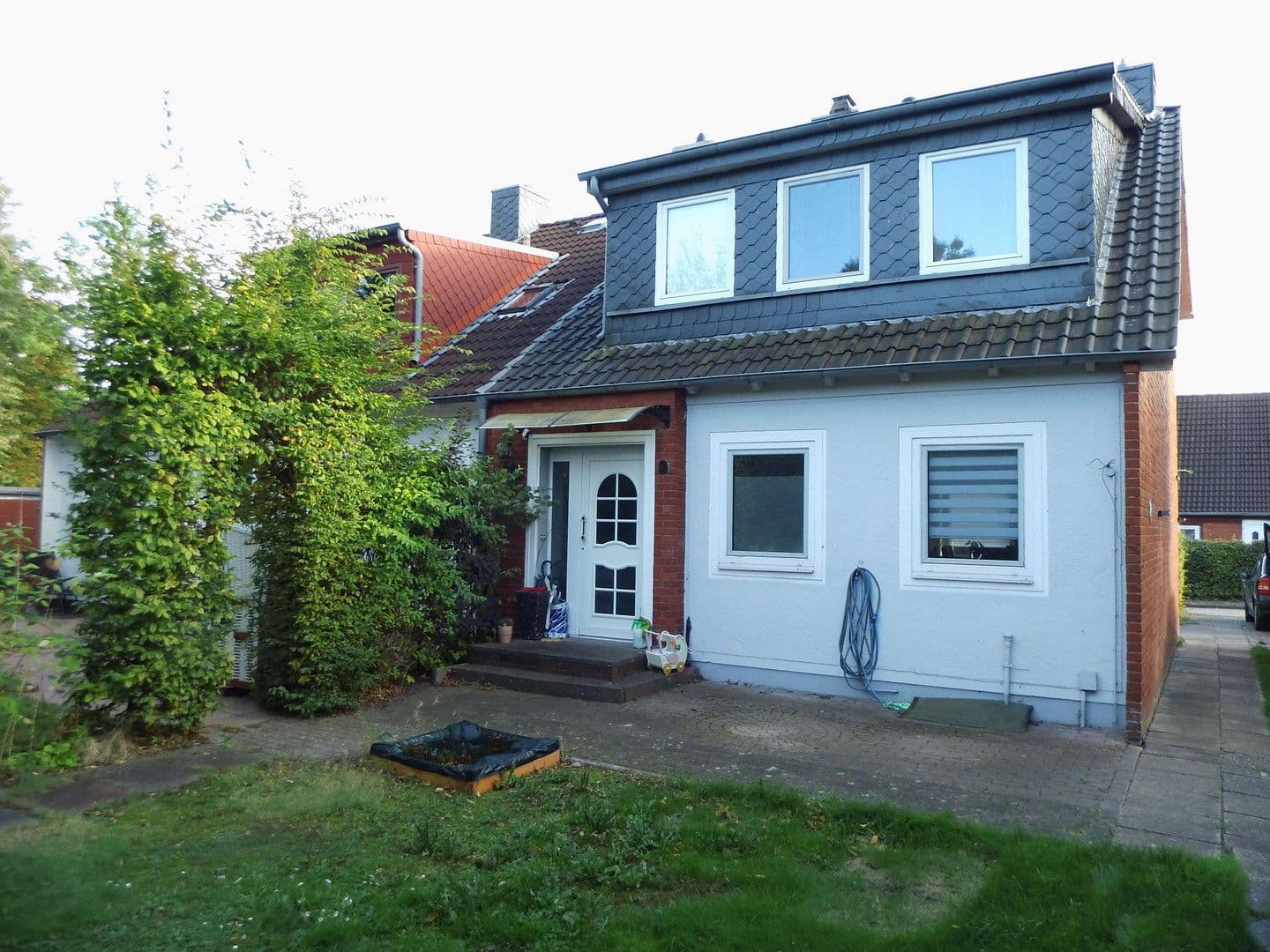 Predaj domu 85 m², pozemek 320 m², Osterholz-Scharmbeck, Dolné Sasko Predaj domu 85 m², pozemek 320 m², Osterholz-Scharmbeck, Dolné Sasko