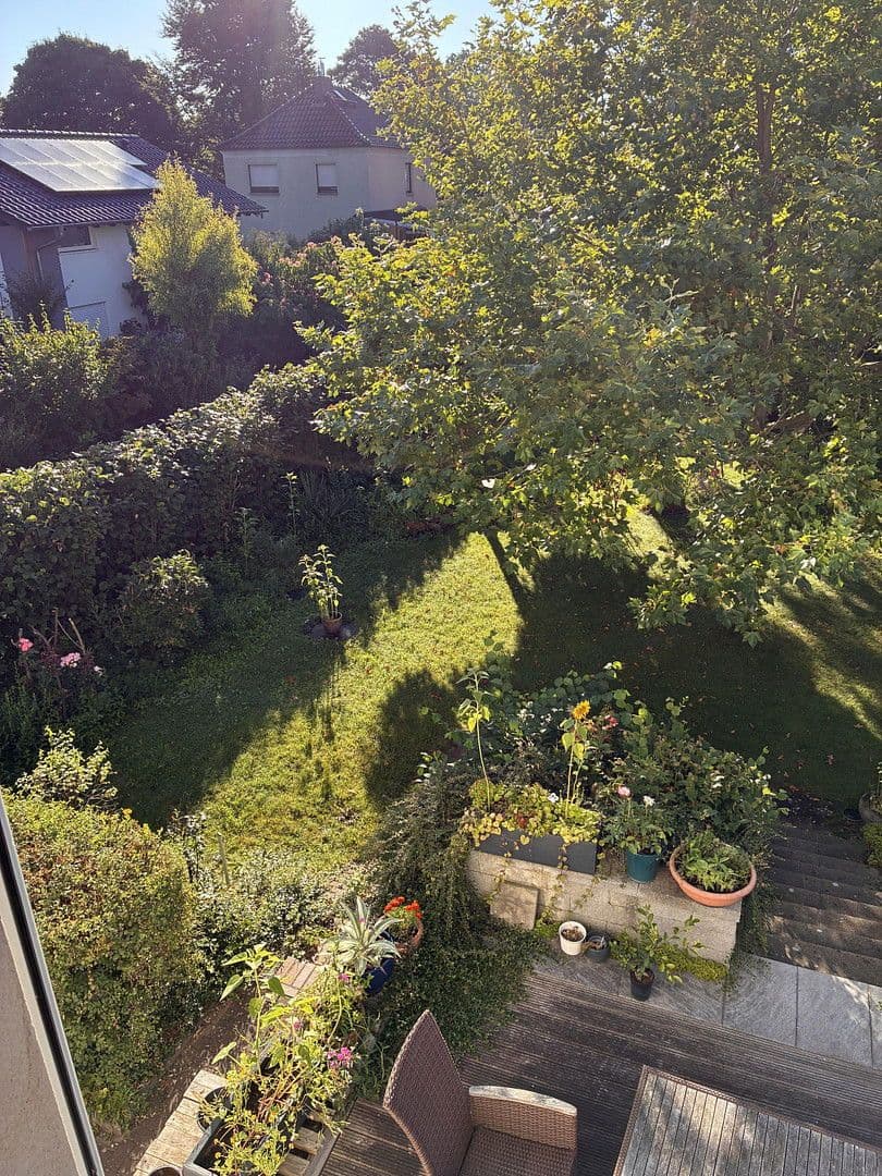 Predaj domu 150 m², pozemek 900 m², Hohen Neuendorf, Brandenbursko Predaj domu 150 m², pozemek 900 m², Hohen Neuendorf, Brandenbursko