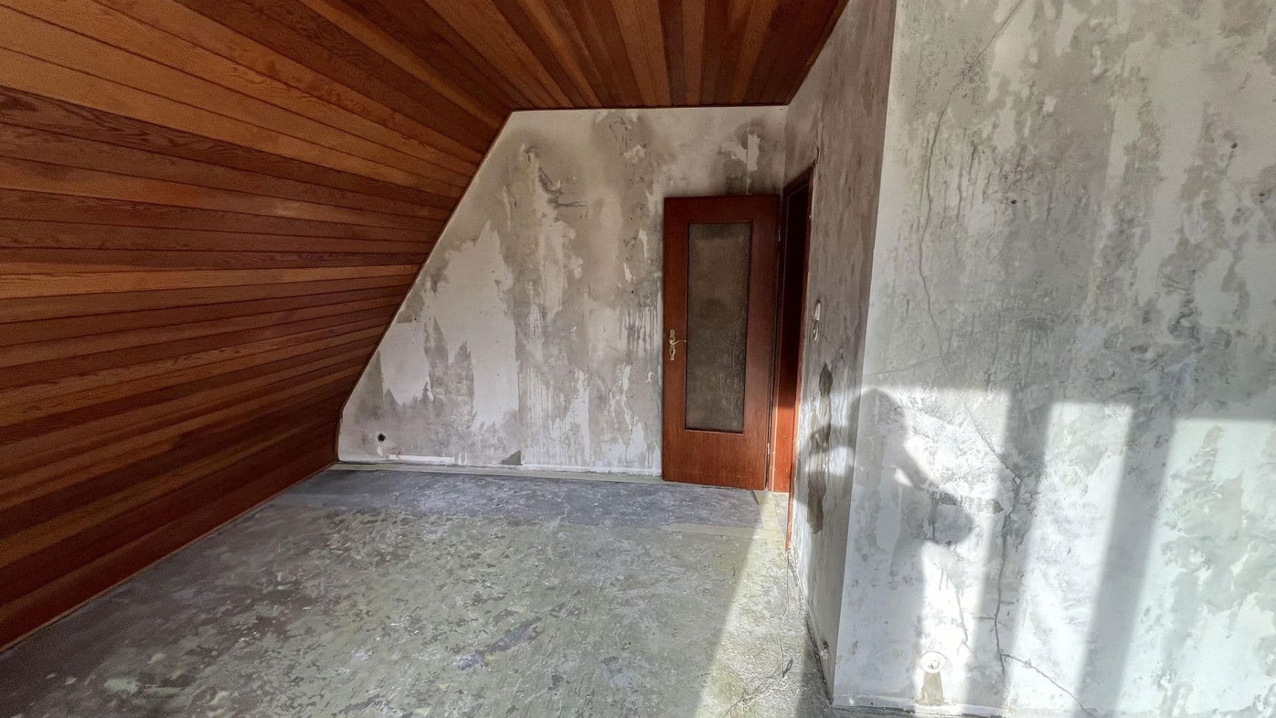 Predaj domu 130 m², pozemek 892 m², Hamburg, Hamburg Predaj domu 130 m², pozemek 892 m², Hamburg, Hamburg