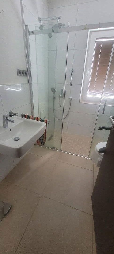 Predaj domu 130 m², pozemek 892 m², Hamburg, Hamburg Predaj domu 130 m², pozemek 892 m², Hamburg, Hamburg