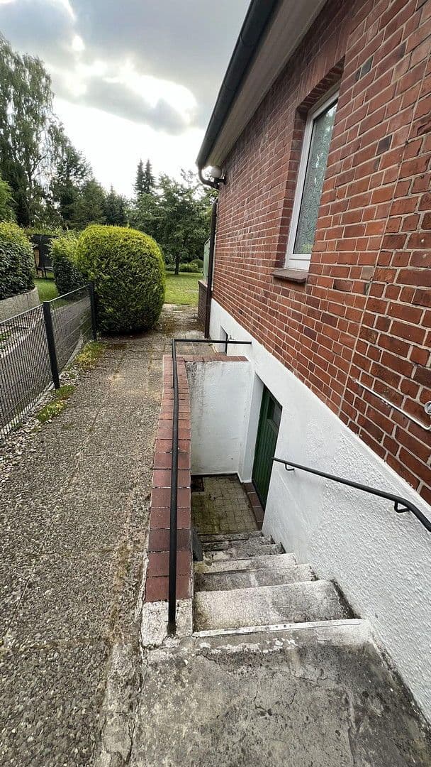 Predaj domu 130 m², pozemek 892 m², Hamburg, Hamburg Predaj domu 130 m², pozemek 892 m², Hamburg, Hamburg