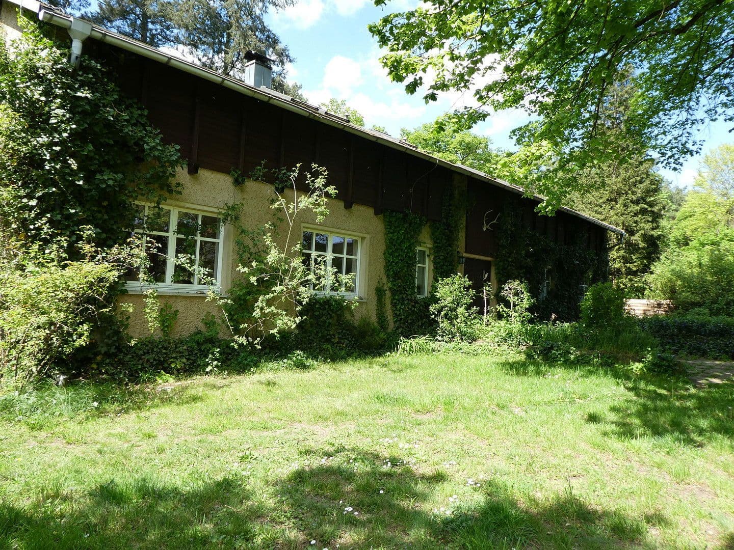 Predaj domu 400 m², pozemek 16.800 m², Templin, Brandenbursko Predaj domu 400 m², pozemek 16.800 m², Templin, Brandenbursko