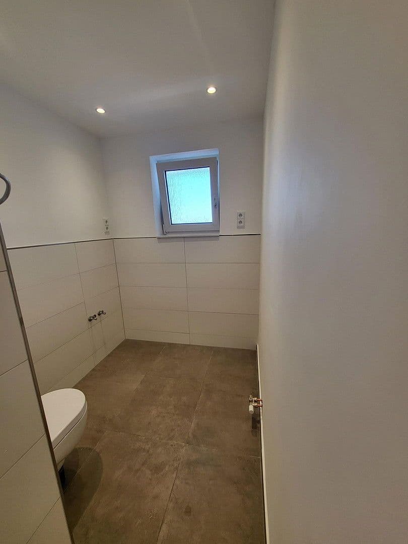 Prenájom bytu 3-izbový 69 m², Wendlandstr. 7, Lüchow, Dolné Sasko Prenájom bytu 3-izbový 69 m², Wendlandstr. 7, Lüchow, Dolné Sasko