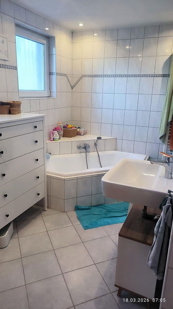 Predaj domu 140 m², pozemek 950 m², Herxheim bei Landau/Pfalz, Porýnie-Falcko Predaj domu 140 m², pozemek 950 m², Herxheim bei Landau/Pfalz, Porýnie-Falcko