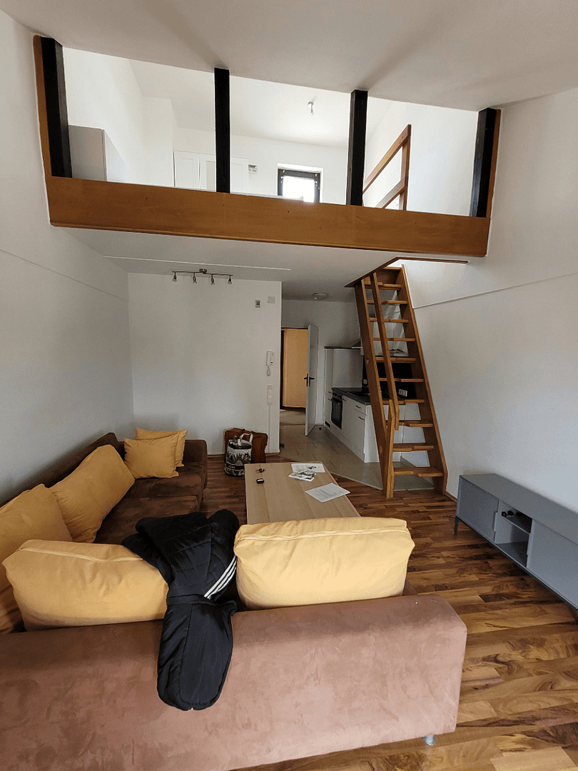 Prenájom bytu 2-izbový 38 m², Bahnhofstr. 1, Merzig, Sársko Prenájom bytu 2-izbový 38 m², Bahnhofstr. 1, Merzig, Sársko