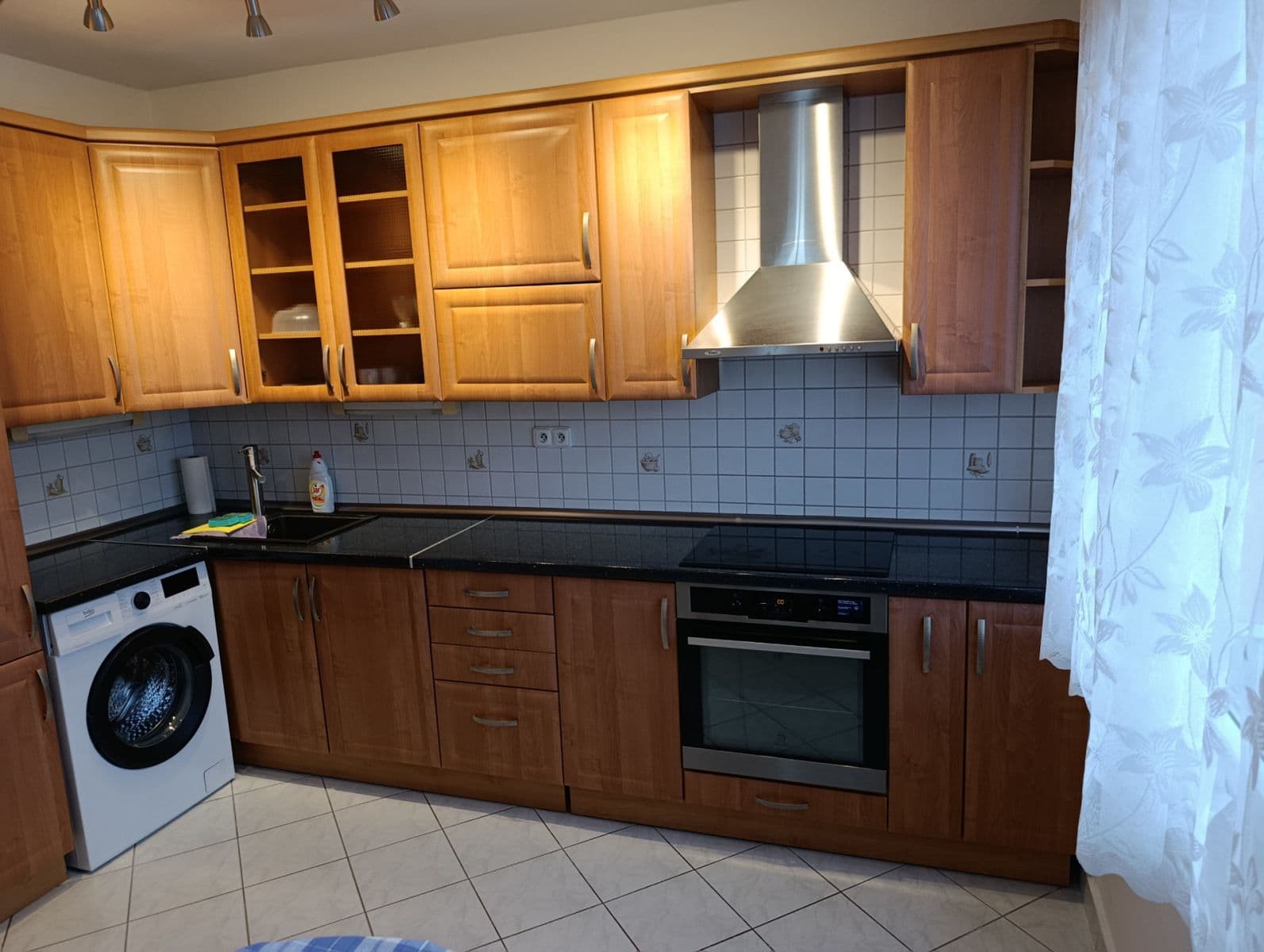 Prenájom bytu 1-izbový 38 m², Na Domovině, Praha, Praha Prenájom bytu 1-izbový 38 m², Na Domovině, Praha, Praha