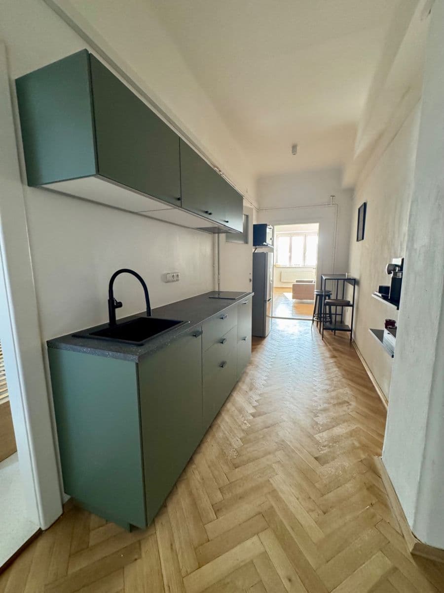 Prenájom bytu 2-izbový 72 m², Havlišova, Brno, Jihomoravský kraj Prenájom bytu 2-izbový 72 m², Havlišova, Brno, Jihomoravský kraj