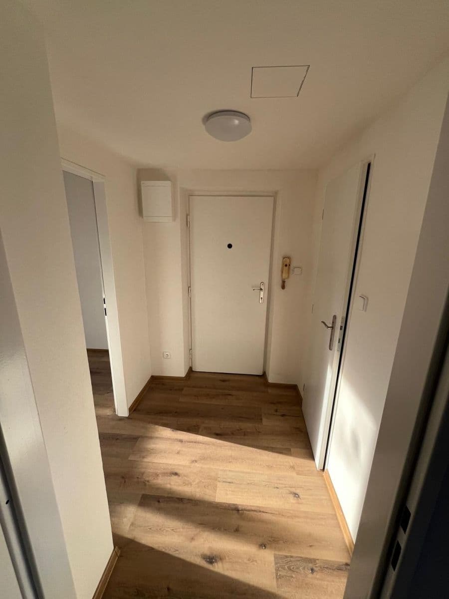 Prenájom bytu 2-izbový 53 m², Hradecká, Brno, Jihomoravský kraj Prenájom bytu 2-izbový 53 m², Hradecká, Brno, Jihomoravský kraj