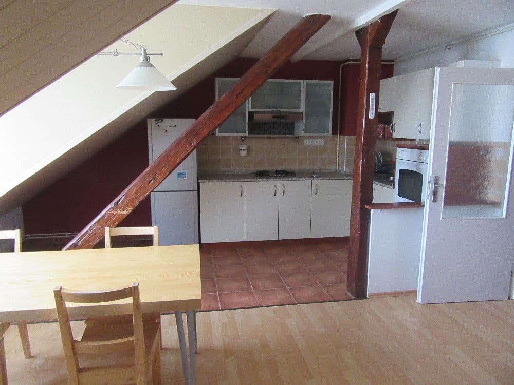 Prenájom bytu 3-izbový 94 m², Mlýnská, Brno, Jihomoravský kraj Prenájom bytu 3-izbový 94 m², Mlýnská, Brno, Jihomoravský kraj