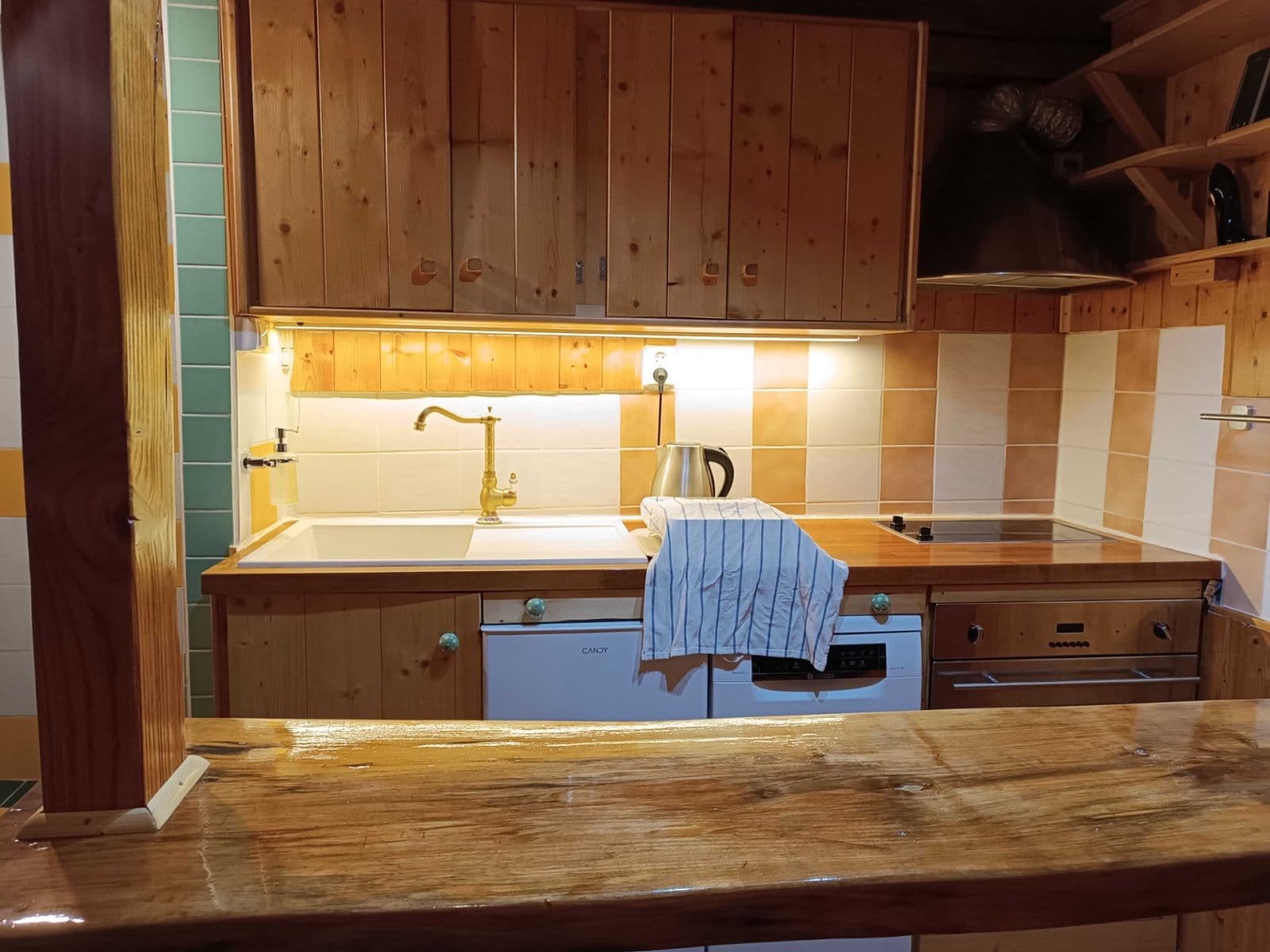 Prenájom bytu 18 m², Moravská, Praha, Praha Prenájom bytu 18 m², Moravská, Praha, Praha