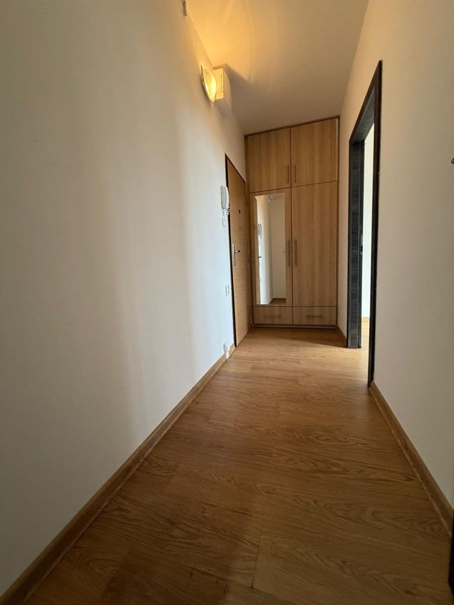 Predaj bytu 2-izbový 44 m², Sosnová, Třinec, Moravskoslezský kraj Predaj bytu 2-izbový 44 m², Sosnová, Třinec, Moravskoslezský kraj