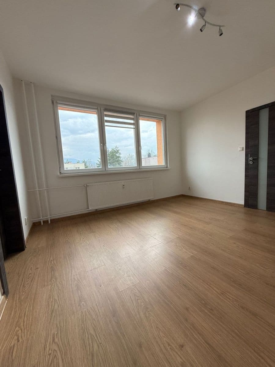 Predaj bytu 2-izbový 44 m², Sosnová, Třinec, Moravskoslezský kraj Predaj bytu 2-izbový 44 m², Sosnová, Třinec, Moravskoslezský kraj
