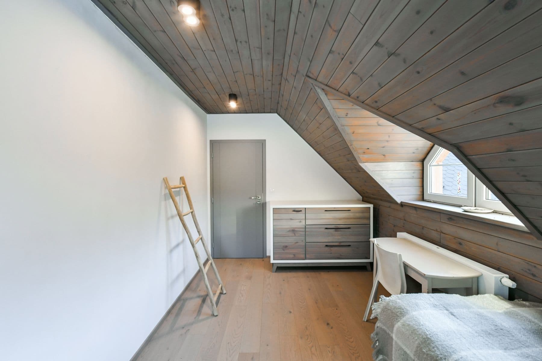 Prenájom bytu 120 m², Dolní Lysečiny, Horní Maršov, Královéhradecký kraj Prenájom bytu 120 m², Dolní Lysečiny, Horní Maršov, Královéhradecký kraj
