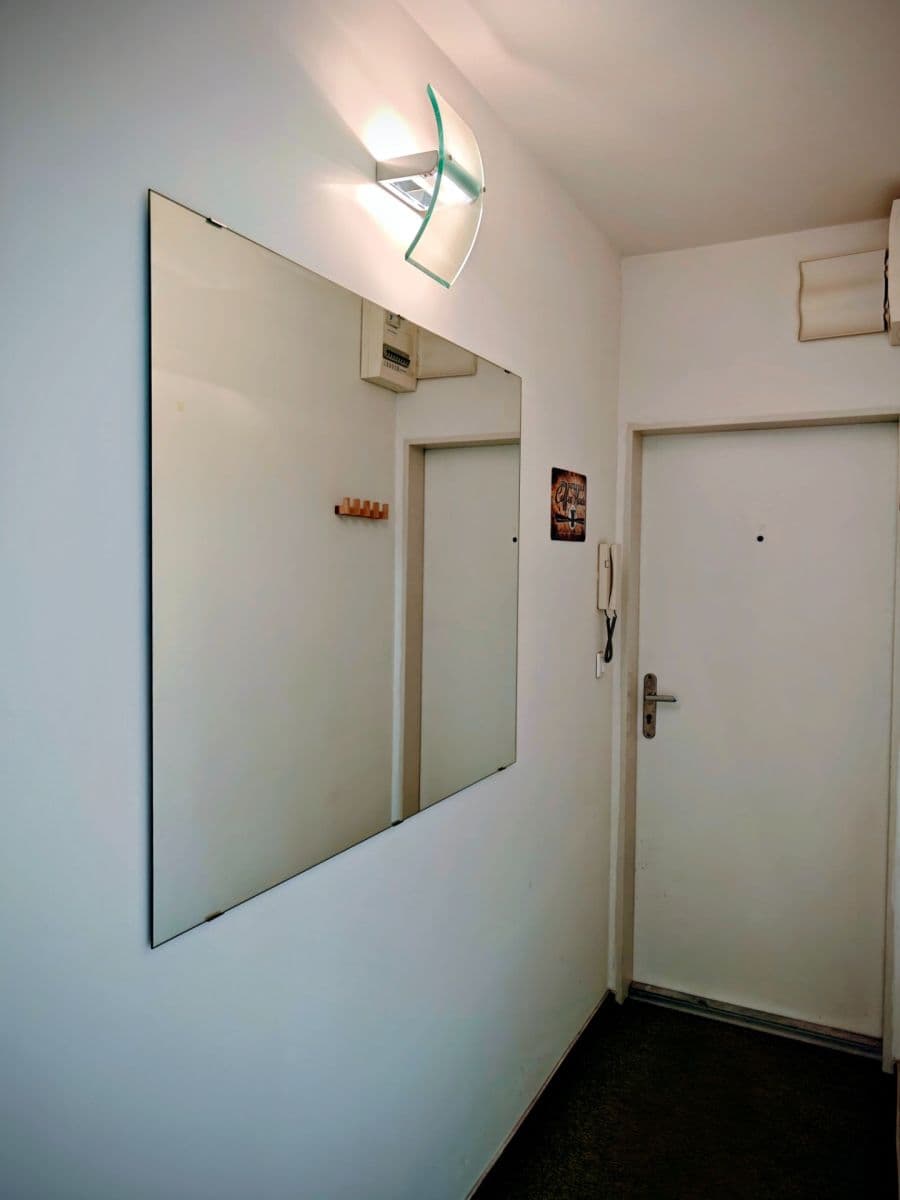 Prenájom bytu Garsoniéra 16 m², Molákova, Praha, Praha Prenájom bytu Garsoniéra 16 m², Molákova, Praha, Praha