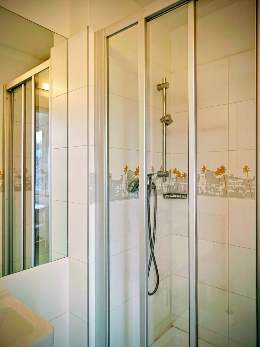 Prenájom bytu Garsoniéra 16 m², Molákova, Praha, Praha Prenájom bytu Garsoniéra 16 m², Molákova, Praha, Praha