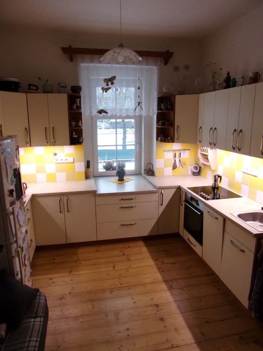 Predaj bytu 2-izbový 65 m², 9. května, Lužná, Středočeský kraj Predaj bytu 2-izbový 65 m², 9. května, Lužná, Středočeský kraj