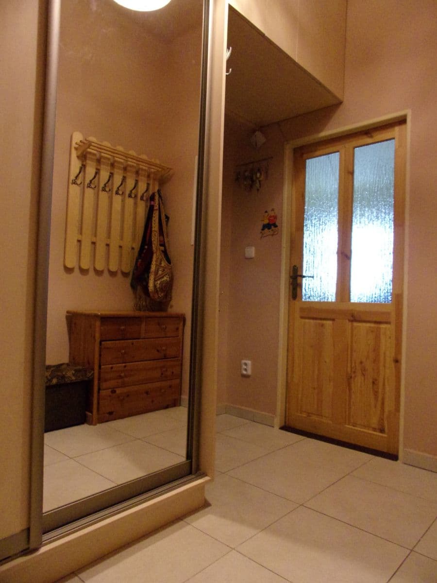 Predaj bytu 2-izbový 65 m², 9. května, Lužná, Středočeský kraj Predaj bytu 2-izbový 65 m², 9. května, Lužná, Středočeský kraj