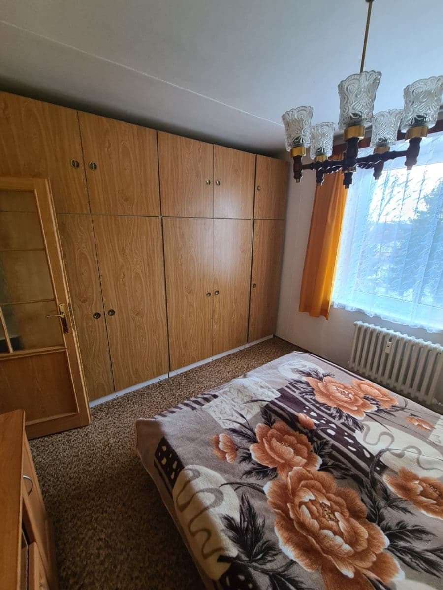 Prenájom bytu 3-izbový 73 m², Sídliště, Uherský Ostroh, Zlínský kraj Prenájom bytu 3-izbový 73 m², Sídliště, Uherský Ostroh, Zlínský kraj