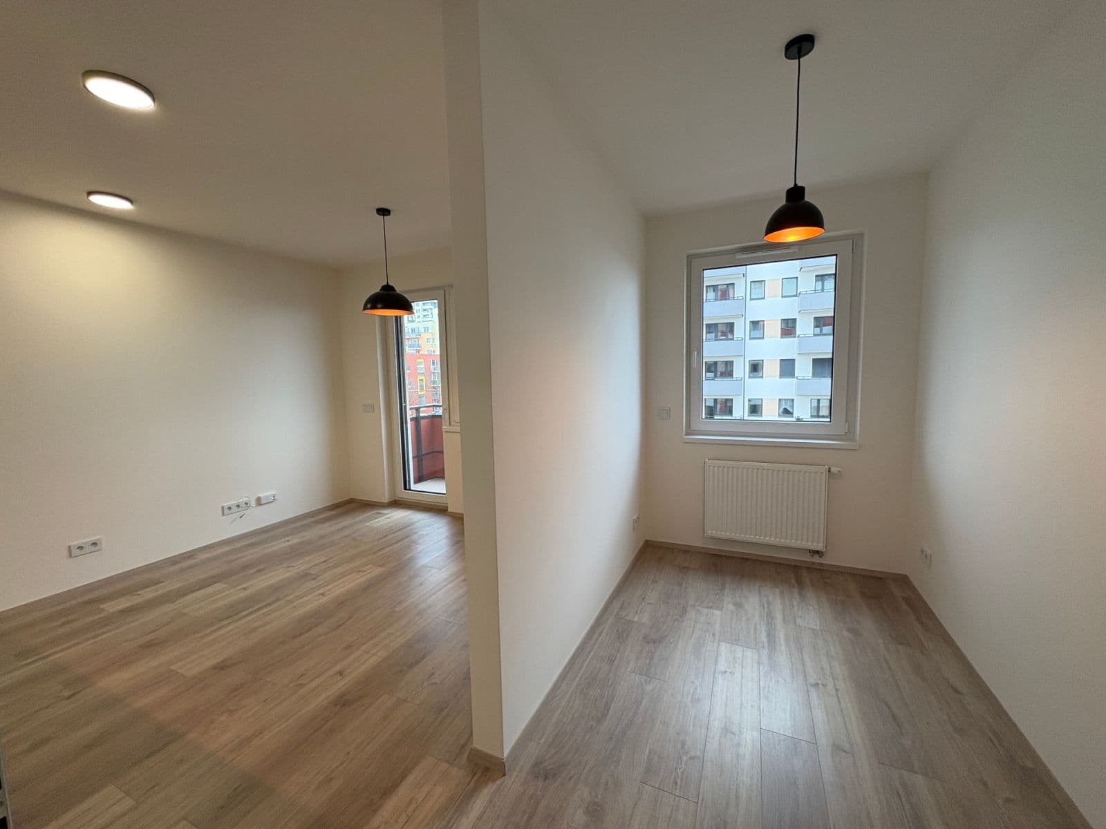 Prenájom bytu 1-izbový 32 m², Fabiánové, Praha, Praha Prenájom bytu 1-izbový 32 m², Fabiánové, Praha, Praha