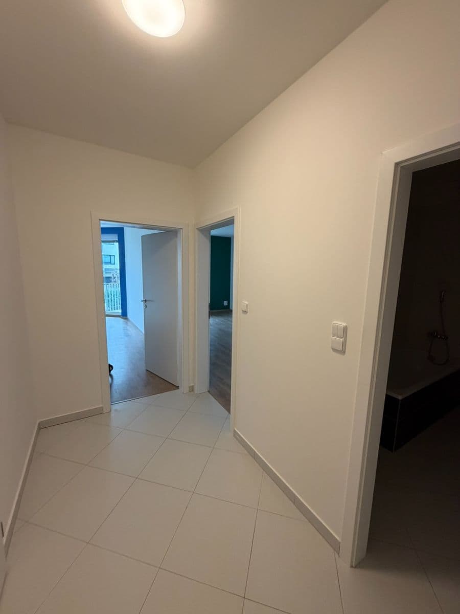 Prenájom bytu 2-izbový 52 m², Ondrákové, Praha, Praha Prenájom bytu 2-izbový 52 m², Ondrákové, Praha, Praha