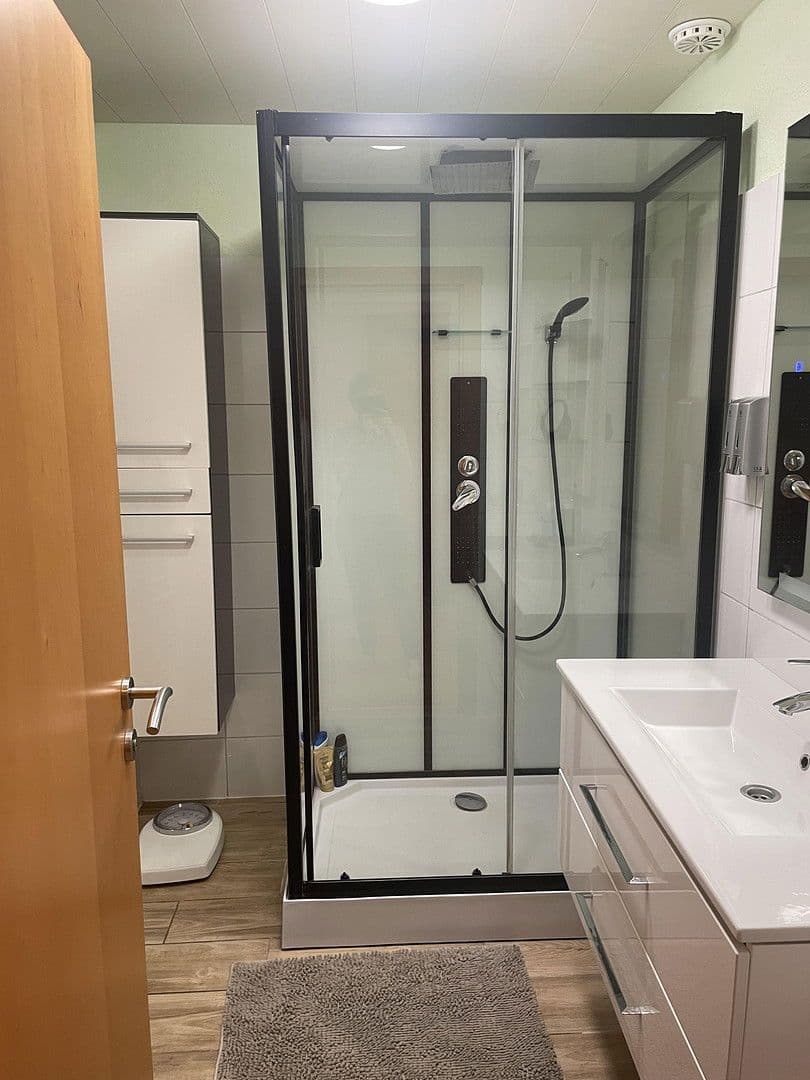 Predaj domu 268 m², pozemek 1.675 m², Bitte wählen, Dolné Rakúsko Predaj domu 268 m², pozemek 1.675 m², Bitte wählen, Dolné Rakúsko