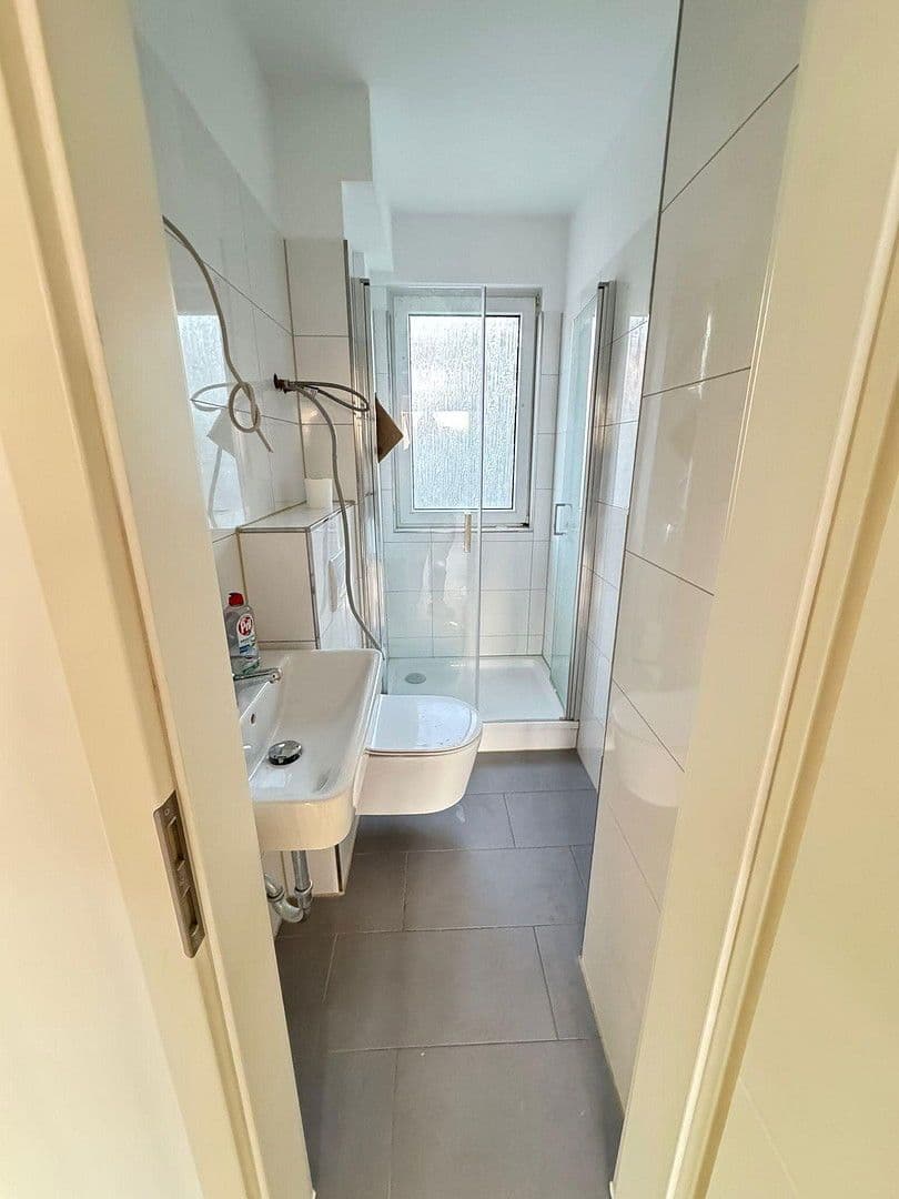 Prenájom bytu 1-izbový 30 m², Kupferdreher Str.93, Essen, Severné Porýnie - Westfálsko Prenájom bytu 1-izbový 30 m², Kupferdreher Str.93, Essen, Severné Porýnie - Westfálsko